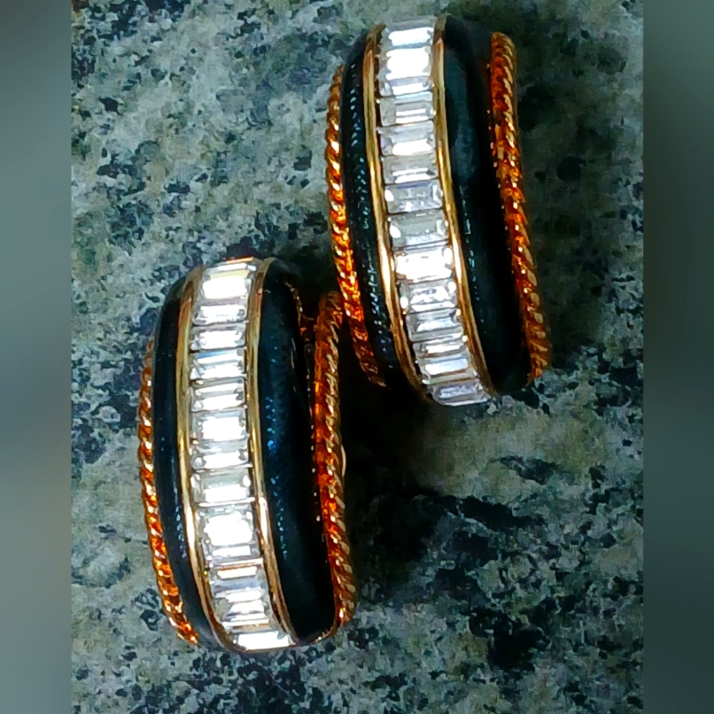 Vintage Swarovski Crystal and Enamel CLIP Earrings